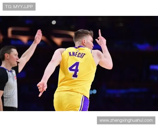 本赛季球队进攻变化显著里弗斯指出更多球员积极冲击篮下